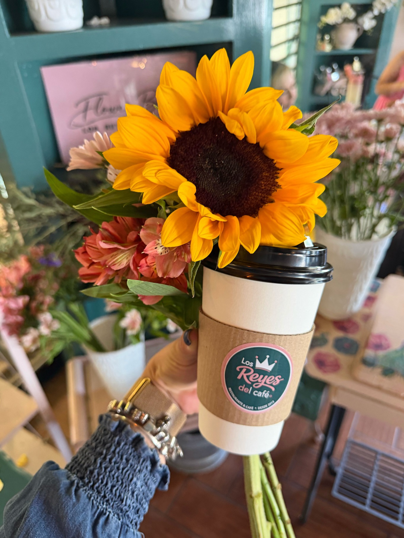 Flower Bar Los Reyes del Café